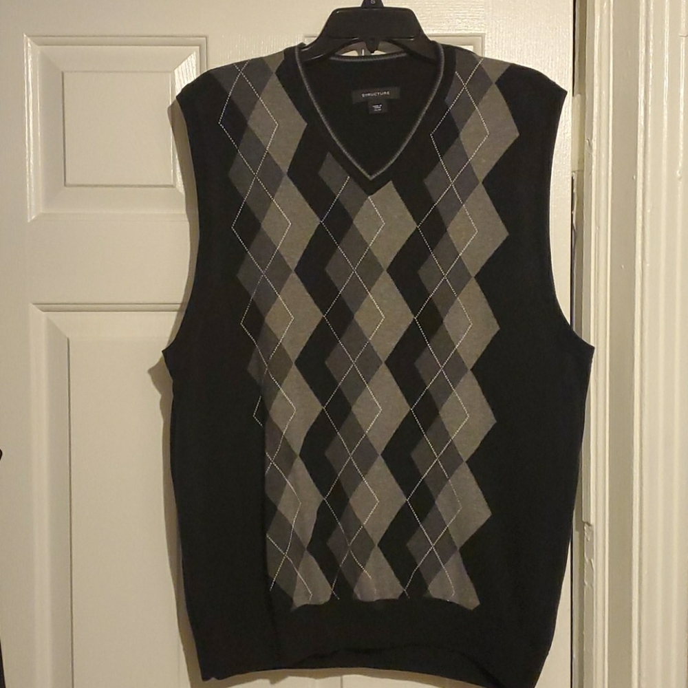 Structure black and gray sweater vest Size XL
